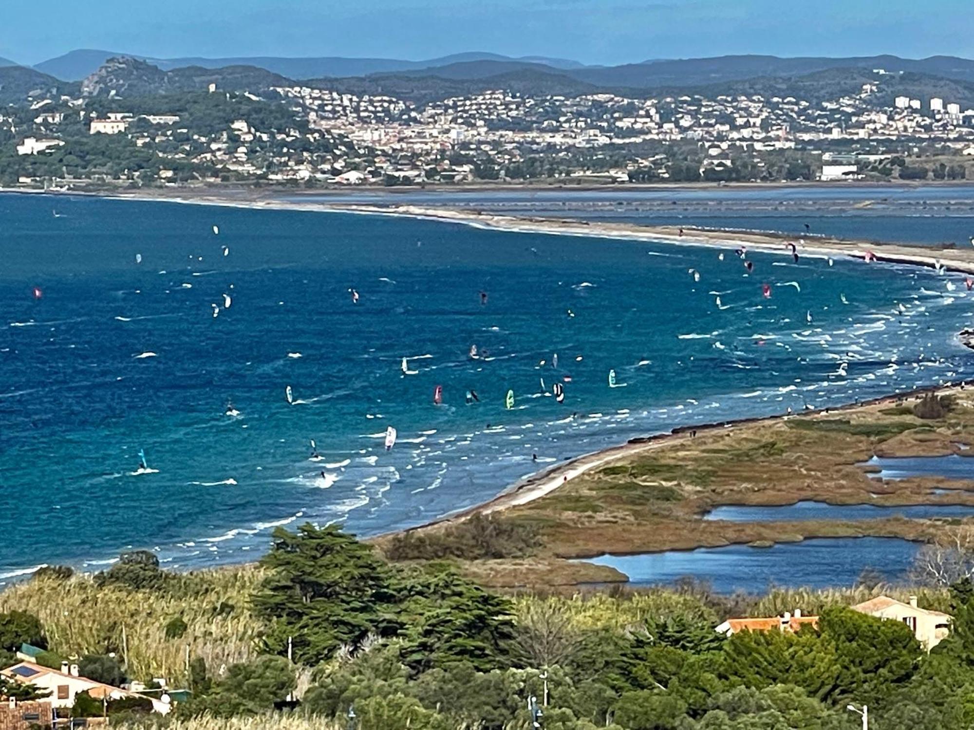 شقة Le Club Des Cigales Hyères المظهر الخارجي الصورة