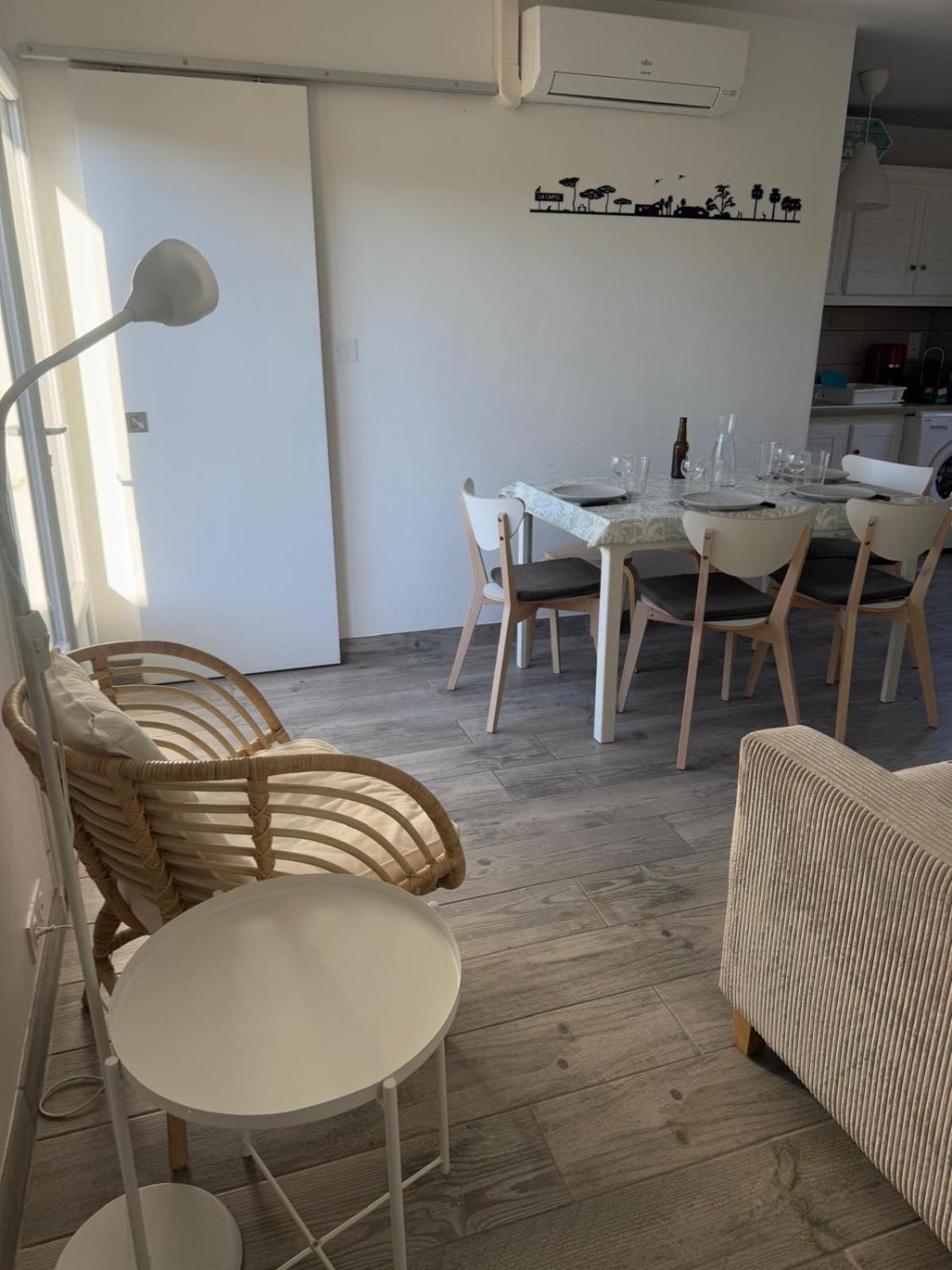 شقة Le Club Des Cigales Hyères المظهر الخارجي الصورة